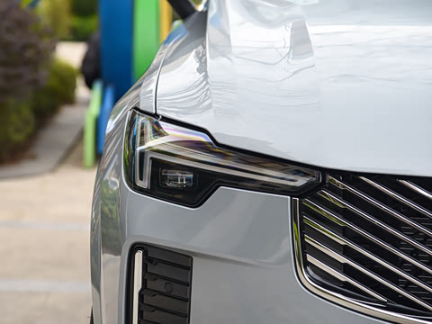 2025�� �Ŀ� B5 ���ݺ����� 5��