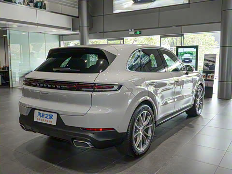 2025�� Cayenne 3.0T ���ΰ�