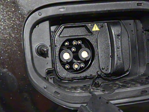 2025�� �Ŀ� ���羫Ӣ��