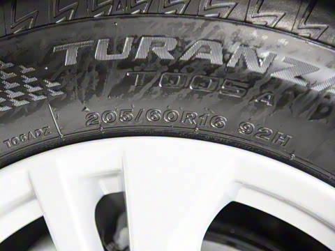 2025�� 1.6L CVT���İ�