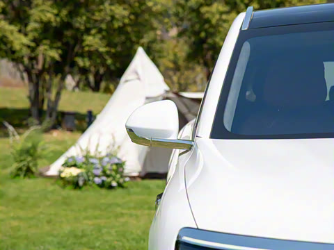 2025�� ���� Ultra�� 53.4kWh 5����