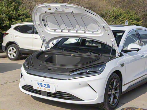 2025�� EV 470KM������