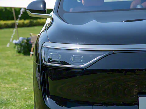 2025�� ���� Ultra�� 53.4kWh 6����