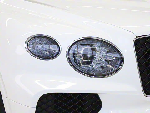 2024�� 4.0T V8 ������