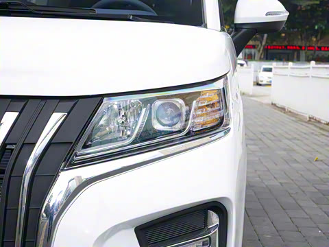 2025�� 2.0L �Զ���������� 9��