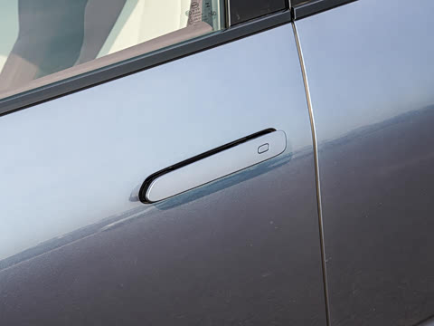 2025�� �Ǽݰ� DM-i 1.5L 125km ������