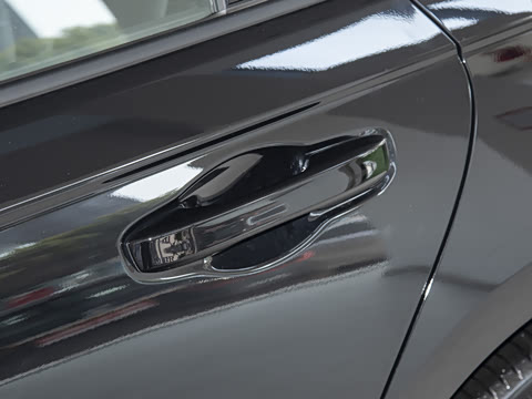 2025�� �˶�ϵ�� 260TURBO ������