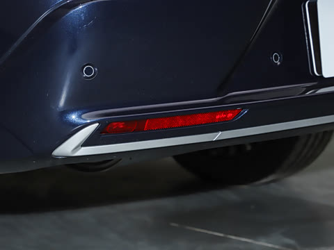 2025�� 180 ��������Ultra���� 6��