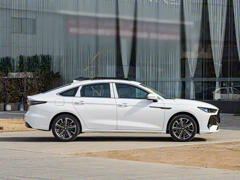 2025�� 1.6T DCT ������