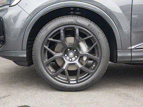 2025�� 45 TFSI quattro S line����ʿ��