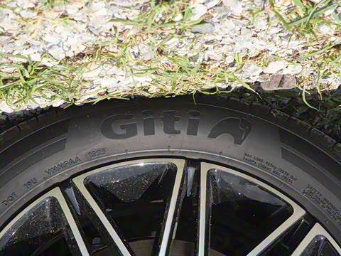 2025�� 260������������