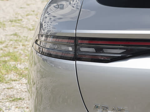 2025�� 260������������