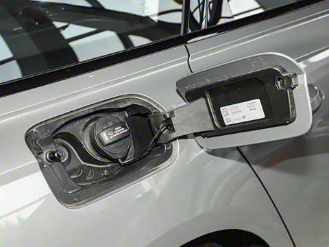 2025�� Avant 45 TFSI ��̽�ռ�