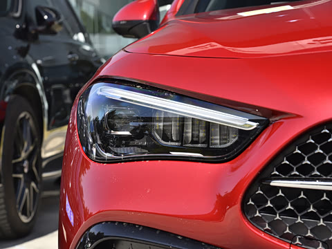 2025�� CLE 300 4MATIC �����ͽ��ܳ�