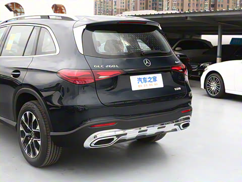 2024�� GLC 260 L 4MATIC ������ 5��