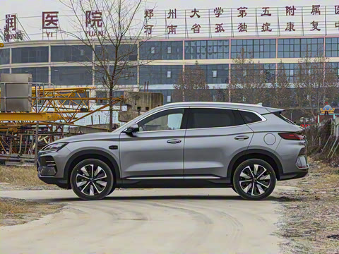 2025�� EV �Ǽݰ� 520km ������