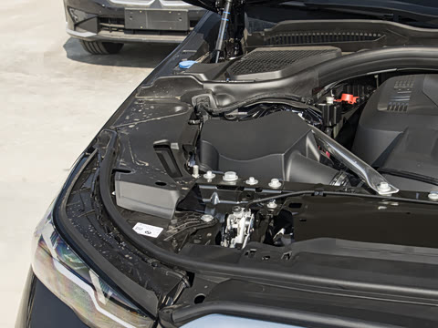 2025�� 530Li ������ ������װ