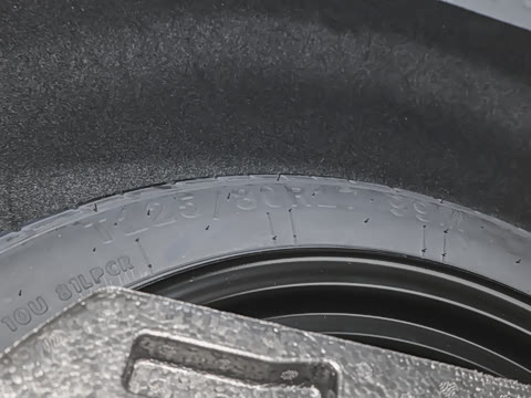 2025�� 2.0T �Զ���+