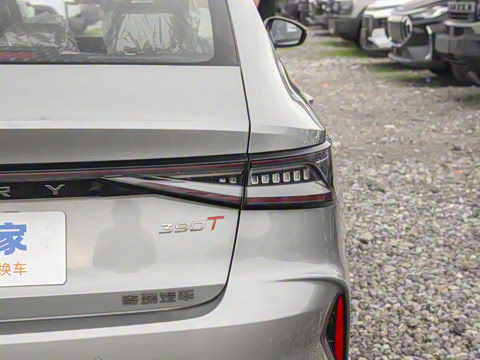 2025�� 2.0T �Զ���+