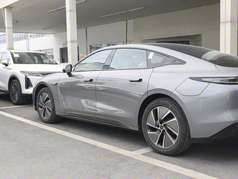 2025�� ���� Pro ���ٸ�����ʻ