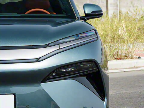 2025�� EV 670KM�����״��콢��