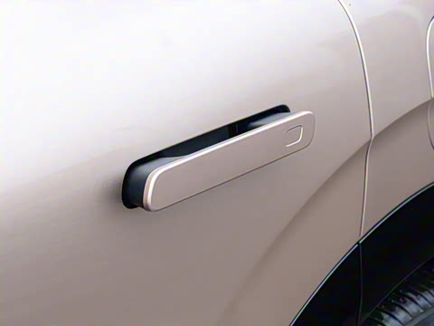 2025�� 100kWh �����������Ǽݰ�