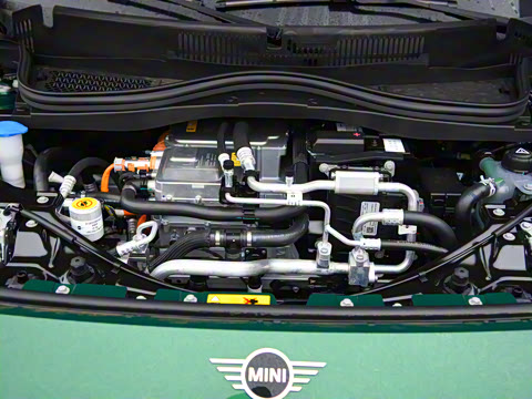 2025�� 456km COOPER E ������