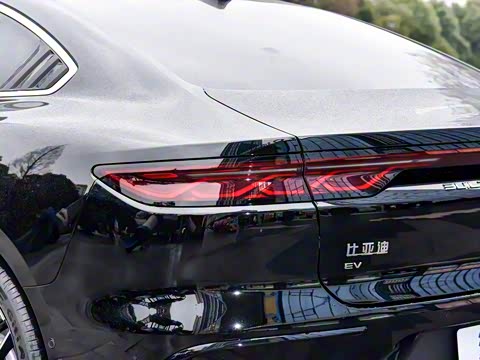 2025�� EV �Ǽݰ� 506KM�����