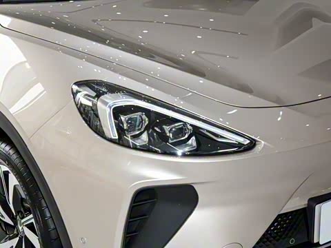 2025�� 688MAX 160kW