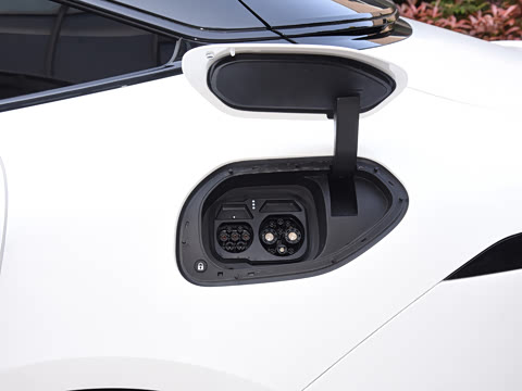 2025�� Ultra�����