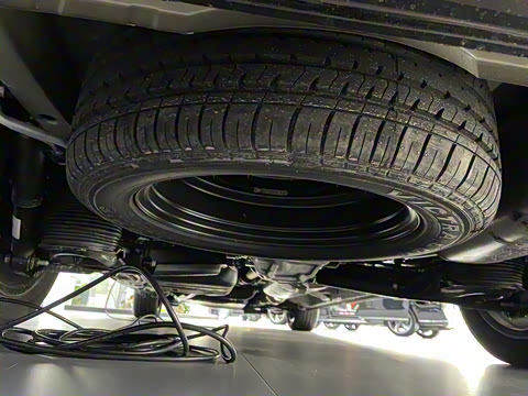 2025�� 2.0T ʱ�а�