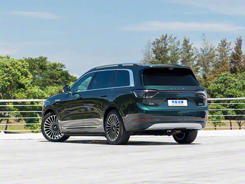 2025�� ���� Ultra�� 52kWh 5����