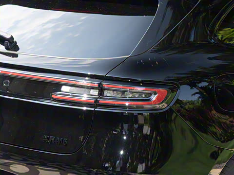 2025�� ����   Ultra ������