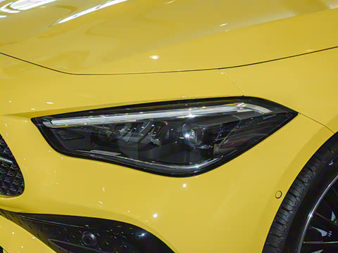 2025�� CLE 260 ������ܳ�