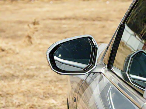 2025�� xDrive30L ������ M�˶���װ