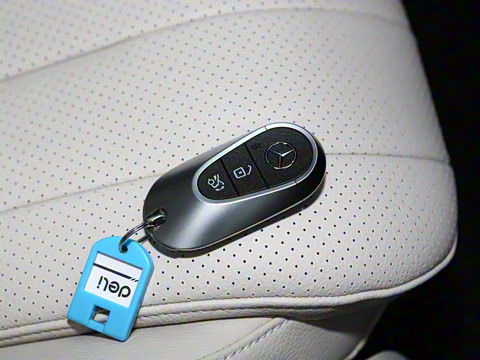 2025�� E 260 �˶���