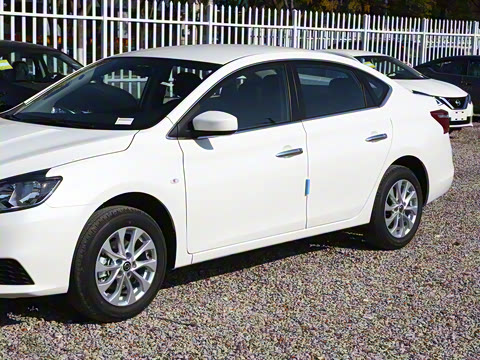 2024�� �Ŀ�� ���� 1.6XE CVT���ʰ�