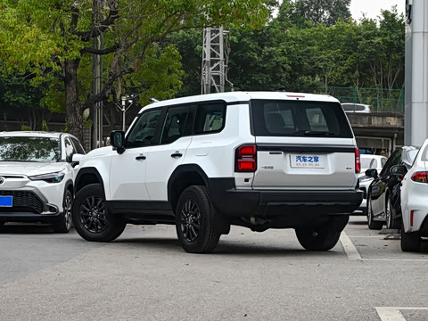 2025�� 2.4T ��ԽBX�� 5��