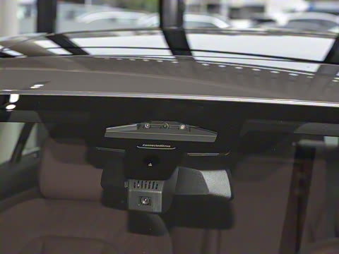 2025�� 330Li ������ M�˶���ҹ��װ