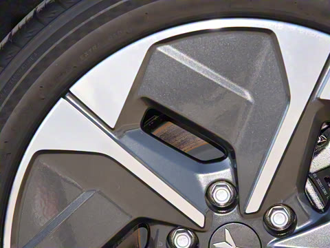 2025�� 620 �������� Plus