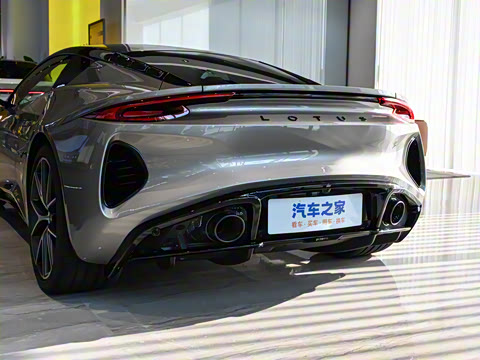 2025�� 2.0T DCT Turbo SE