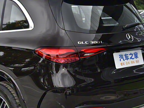 2025�� �Ŀ� GLC 300 L 4MATIC ������ 7��