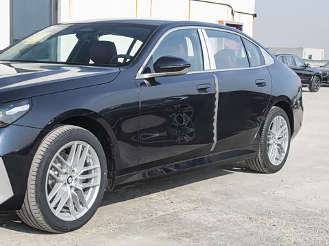 2025�� 525Li ������װ