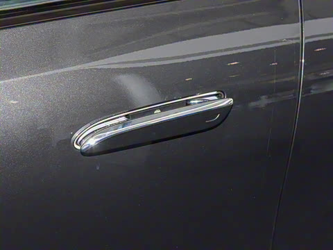 2025�� E 300 ʱ�����˶���