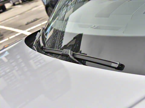 2025�� 3.0 L6 400PS �����ӳ���