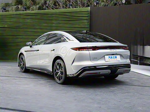 2025�� EV ���������״��콢��