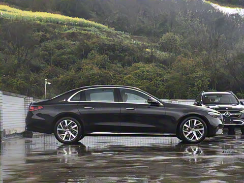 2025�� �Ŀ� E 300 L ʱ����