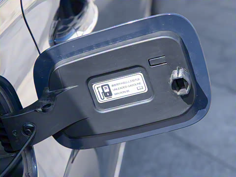 2024�� 2.0T PHEV ��������� 7��