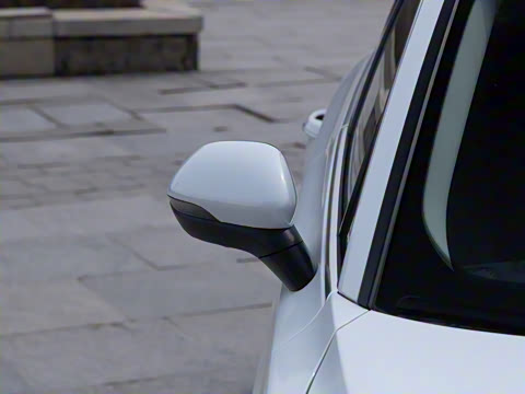 2025�� 2.0T �Զ������