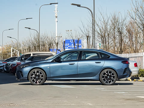 2025�� 225L M�˶���ҹ��װ